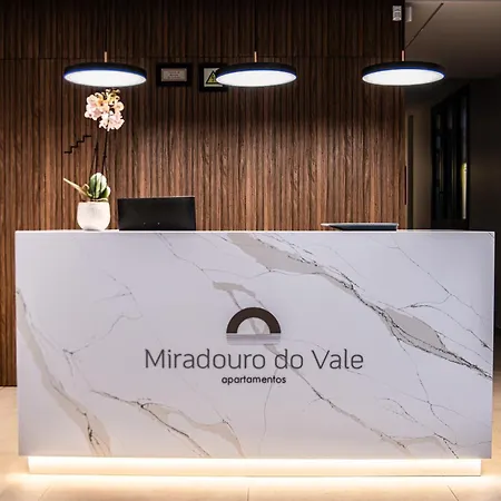 Miradouro Do Vale - Turisticos Aparthotel 3*