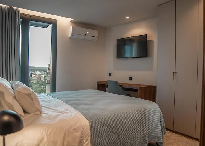 Aparthotel Miradouro Do Vale - 4*